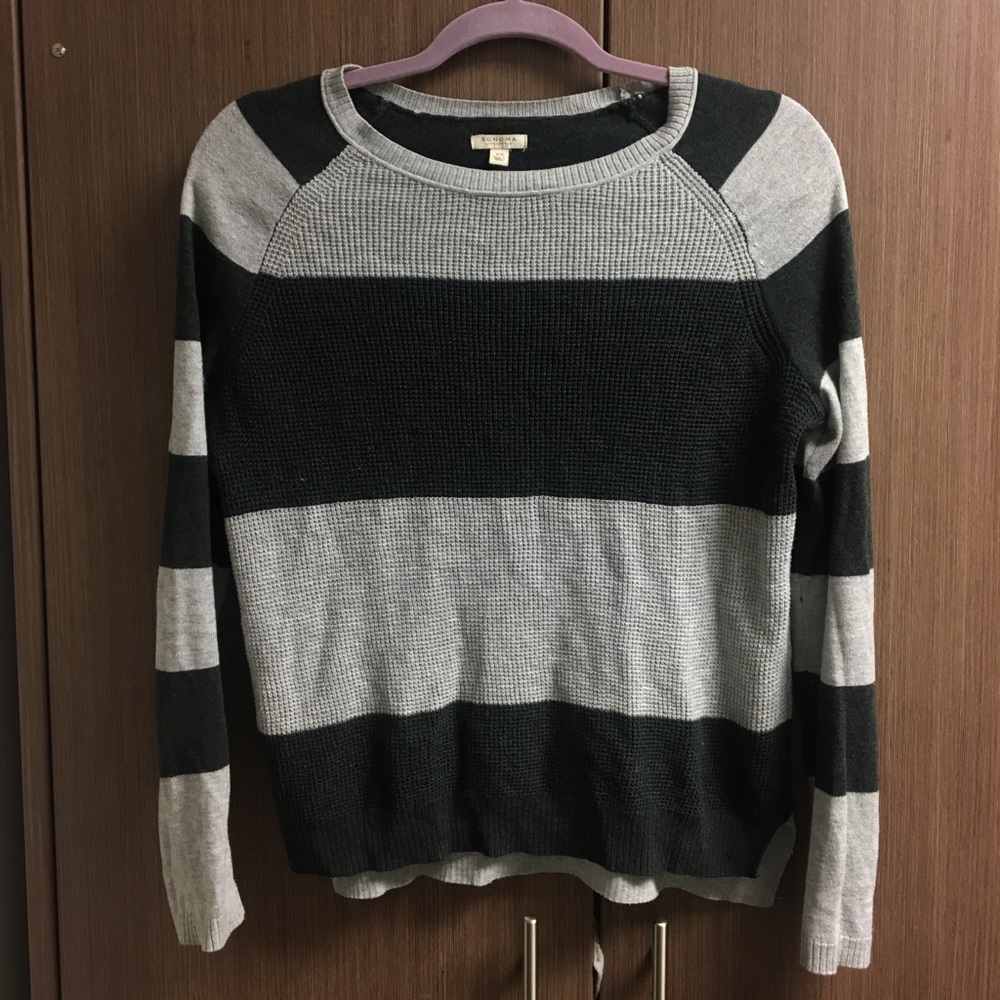 Black and Gray Striped thin sweater